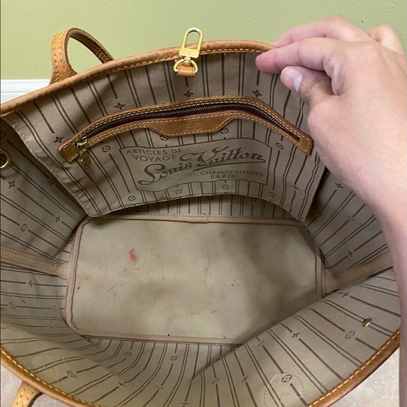 Louis Vuitton Neverfull - Picture 3 of 5